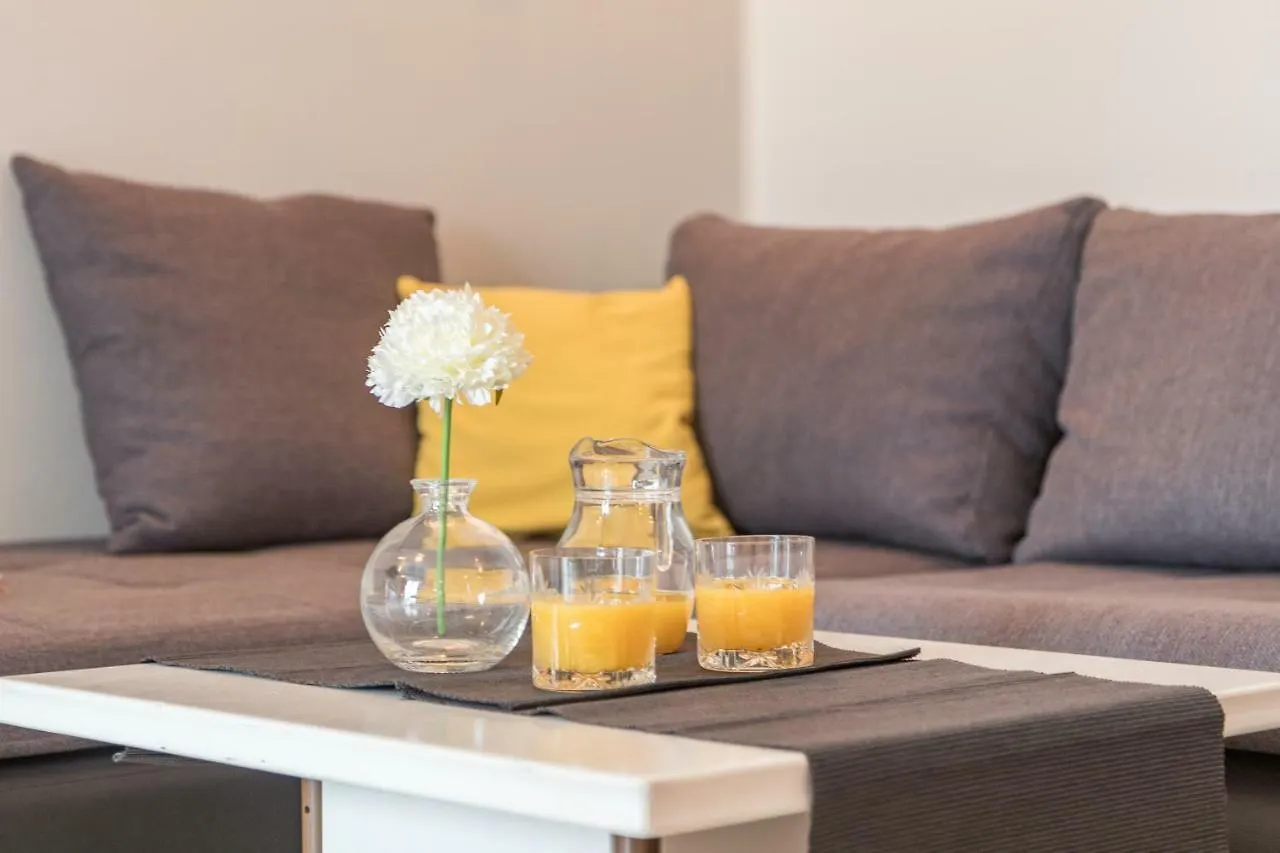 Apartments Rede Pula