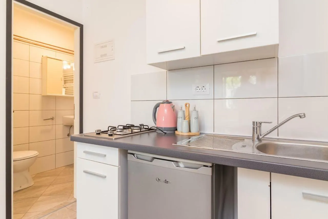 Apartments Rede Pula Croacia